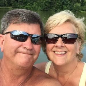 Meet your Posher, Deb